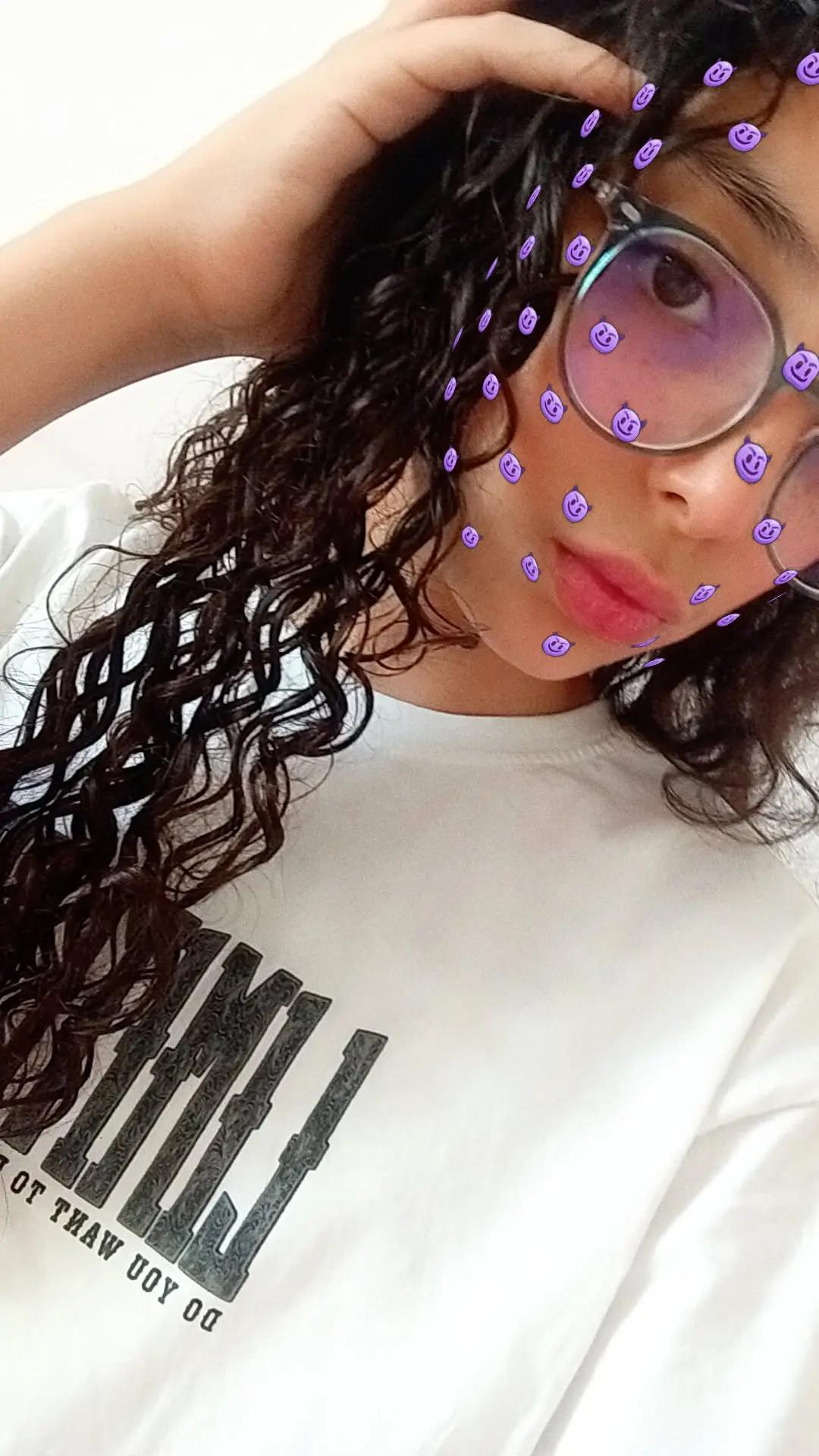 @L!nda😻