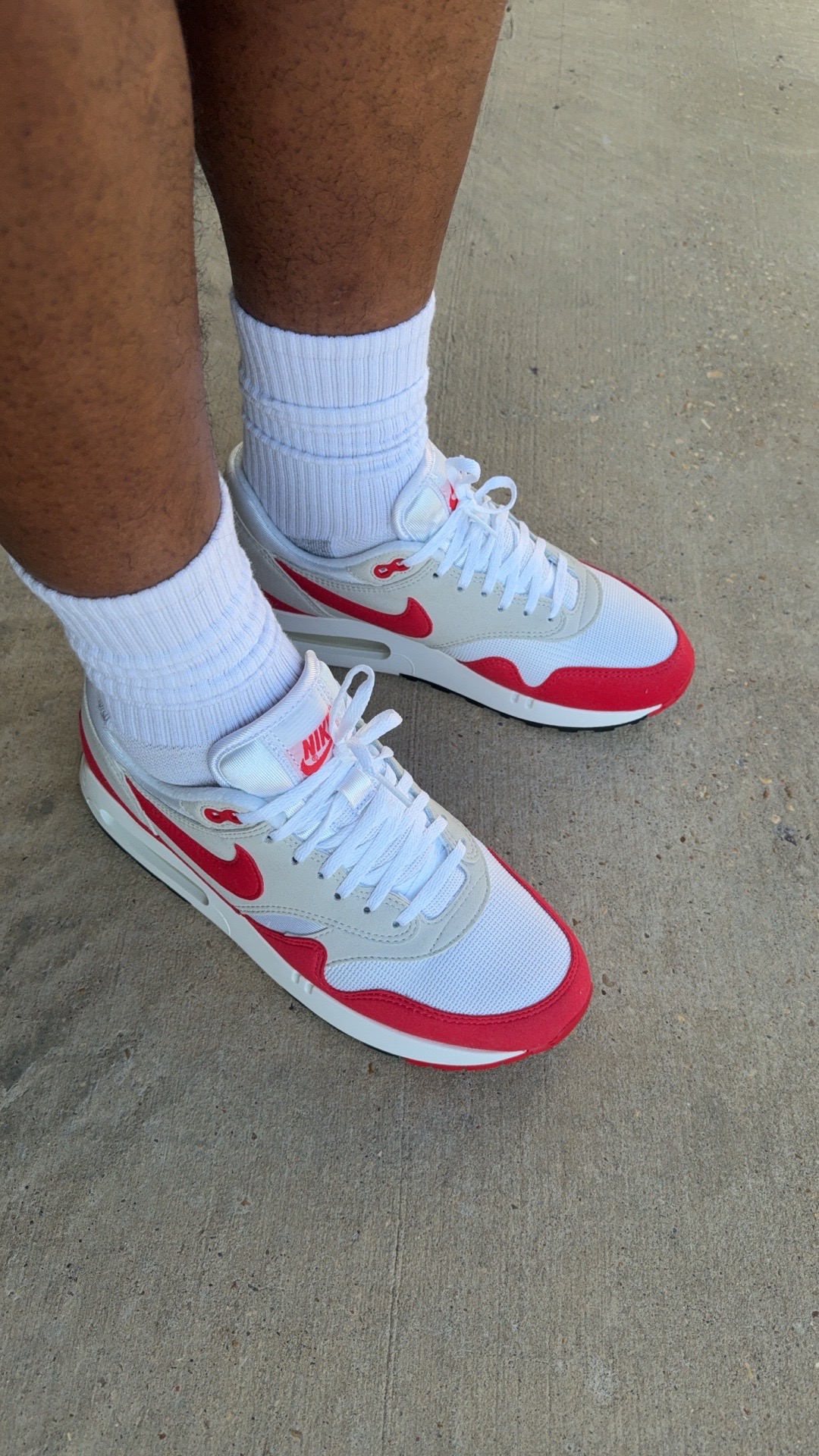 @jaymuney_lovesneakers