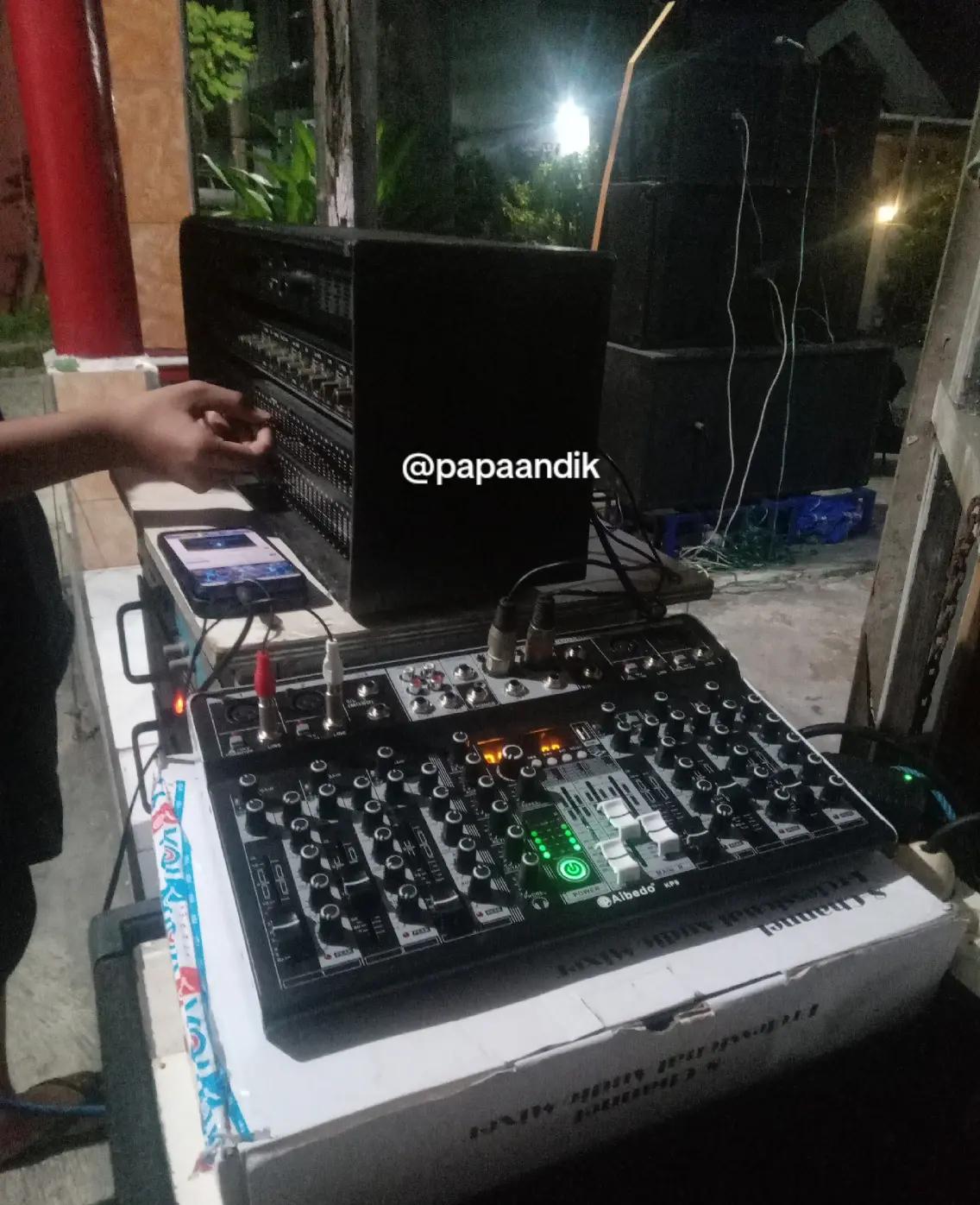 @papaandik