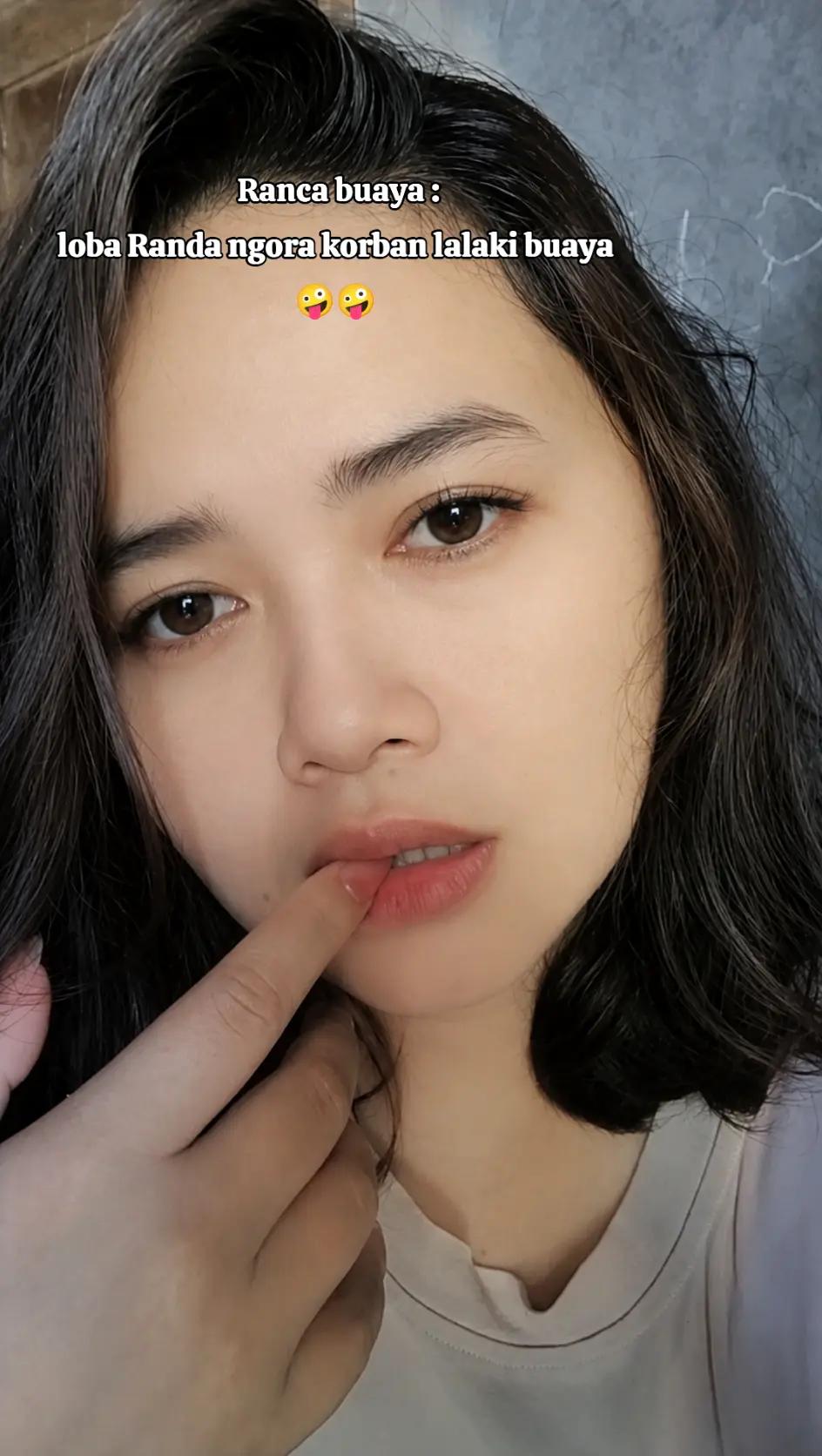 @Panggil aja Ateu.cha