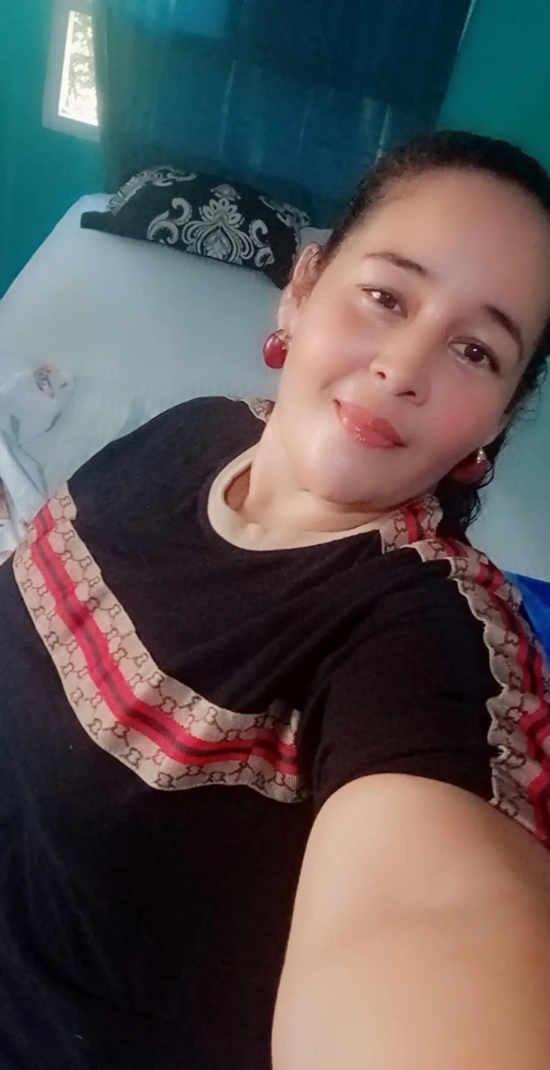 @Debora🥰
