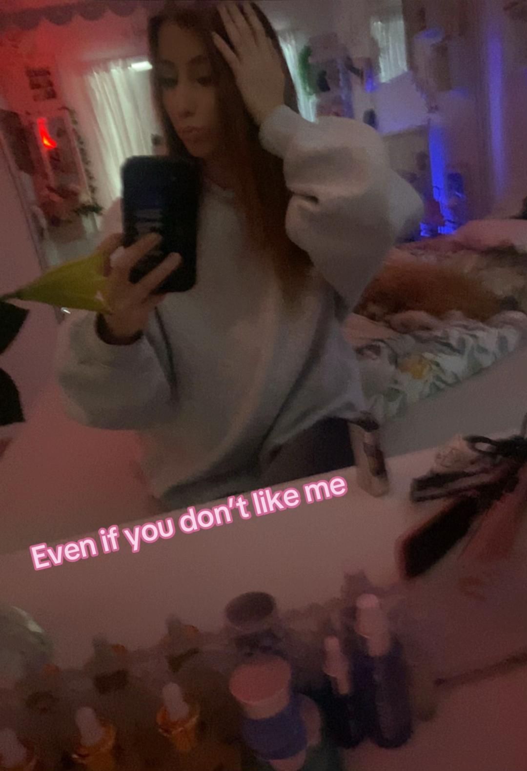 @Izzy💜