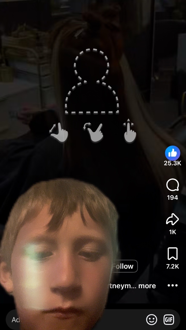 @Yasmyn Woloszyk