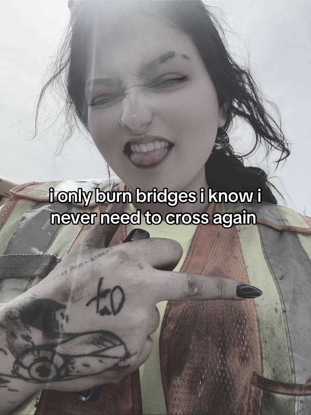 @️