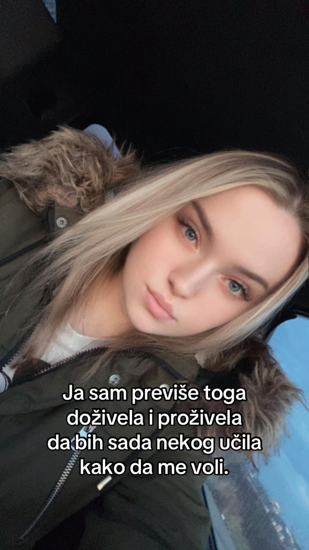 @𝐄𝐋𝐀✨