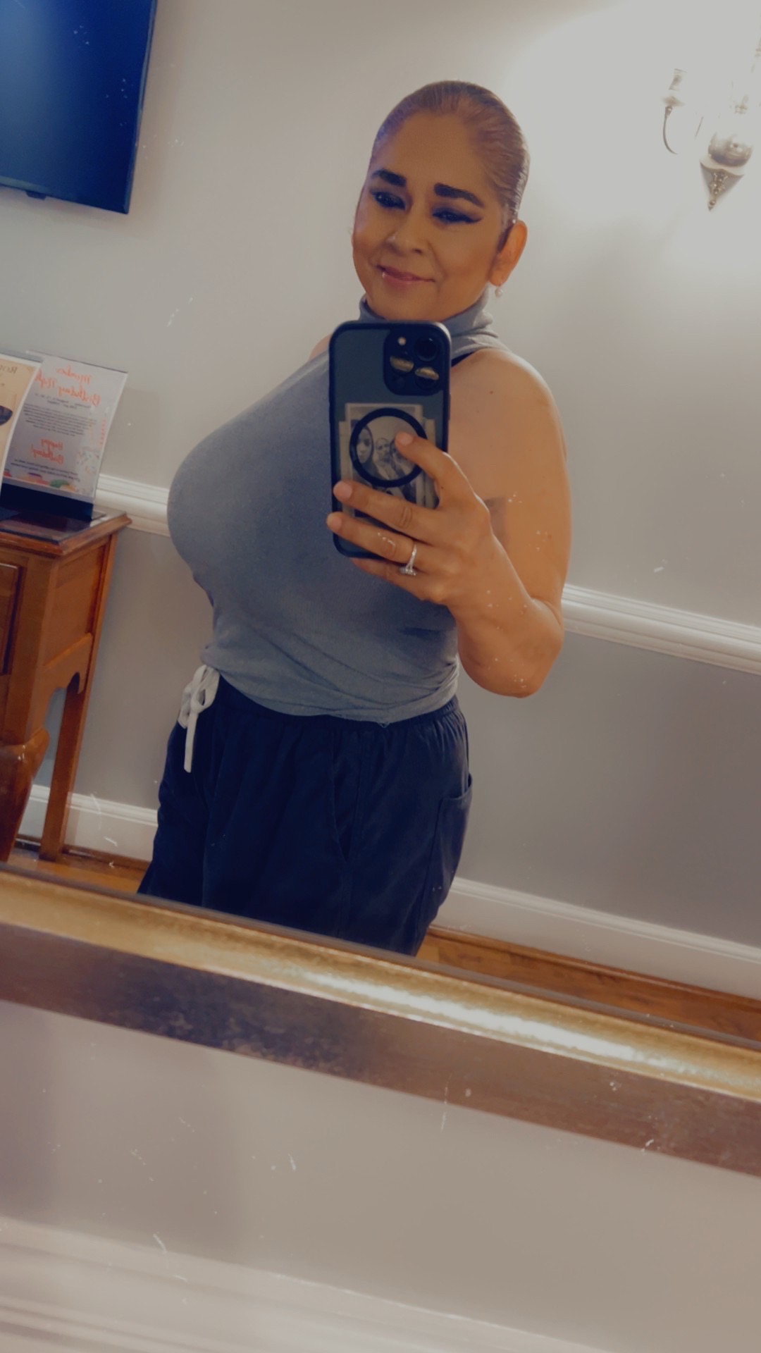 @Maria Villagomez26