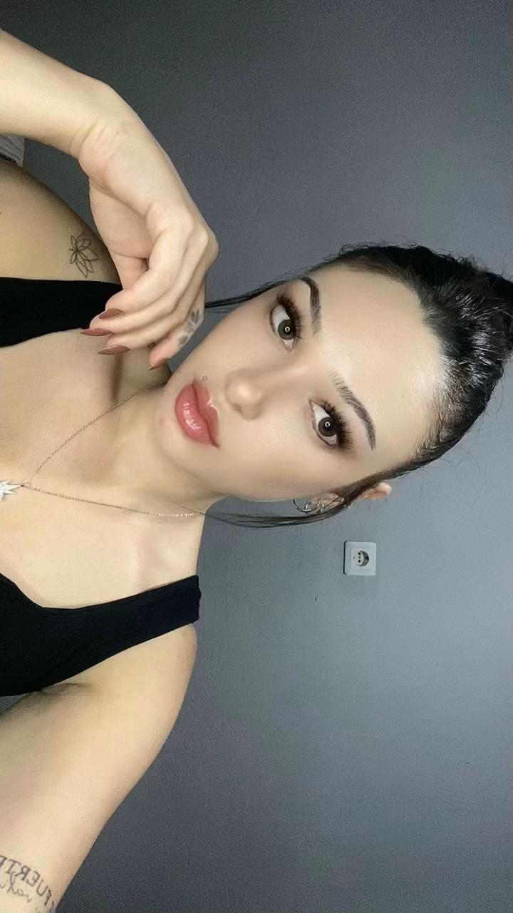 @Hale Akın