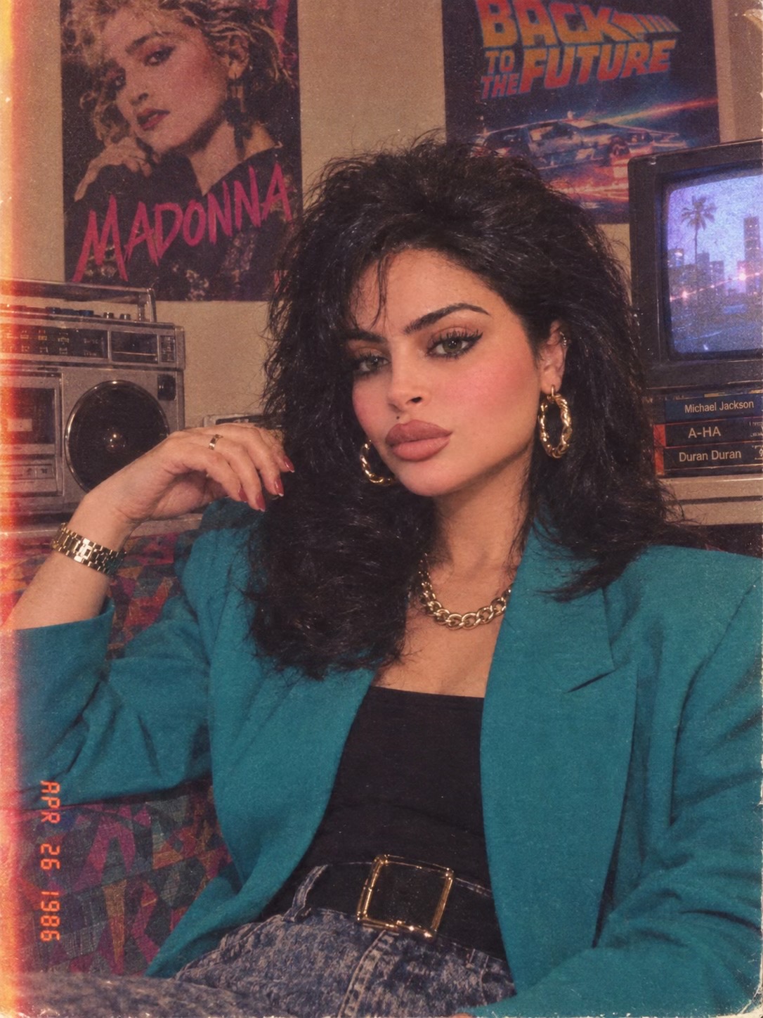 @Amoulina Jolie