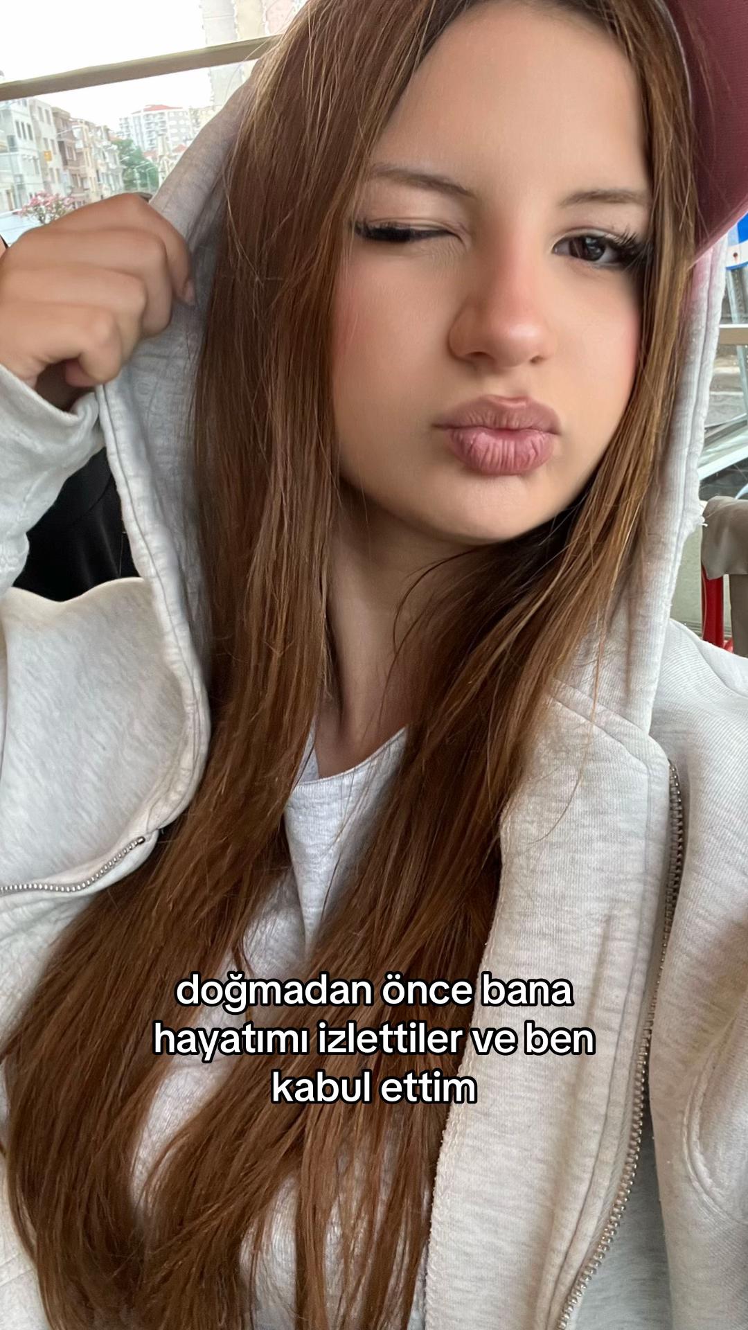 @𝒩𝒦