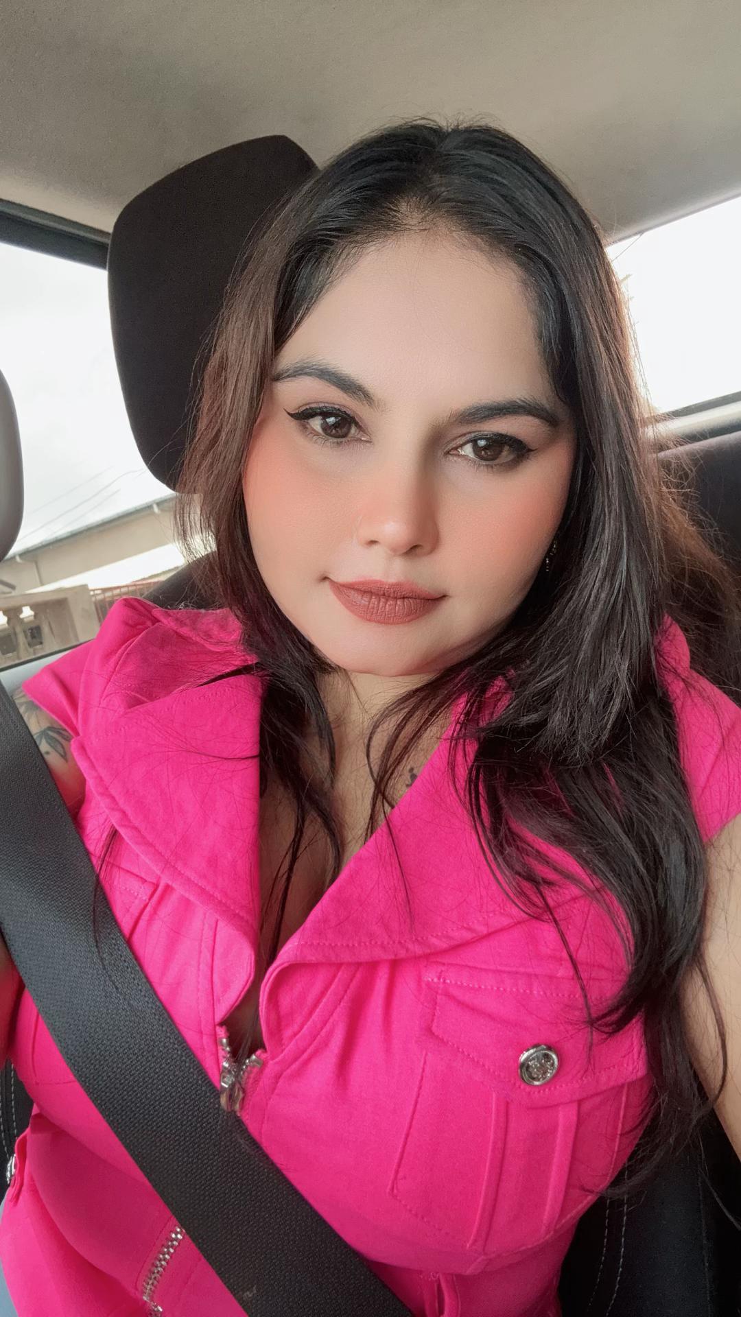@SEXYNADIA123