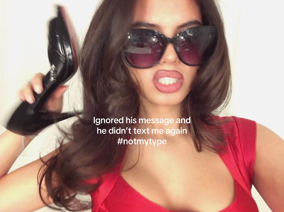 @️