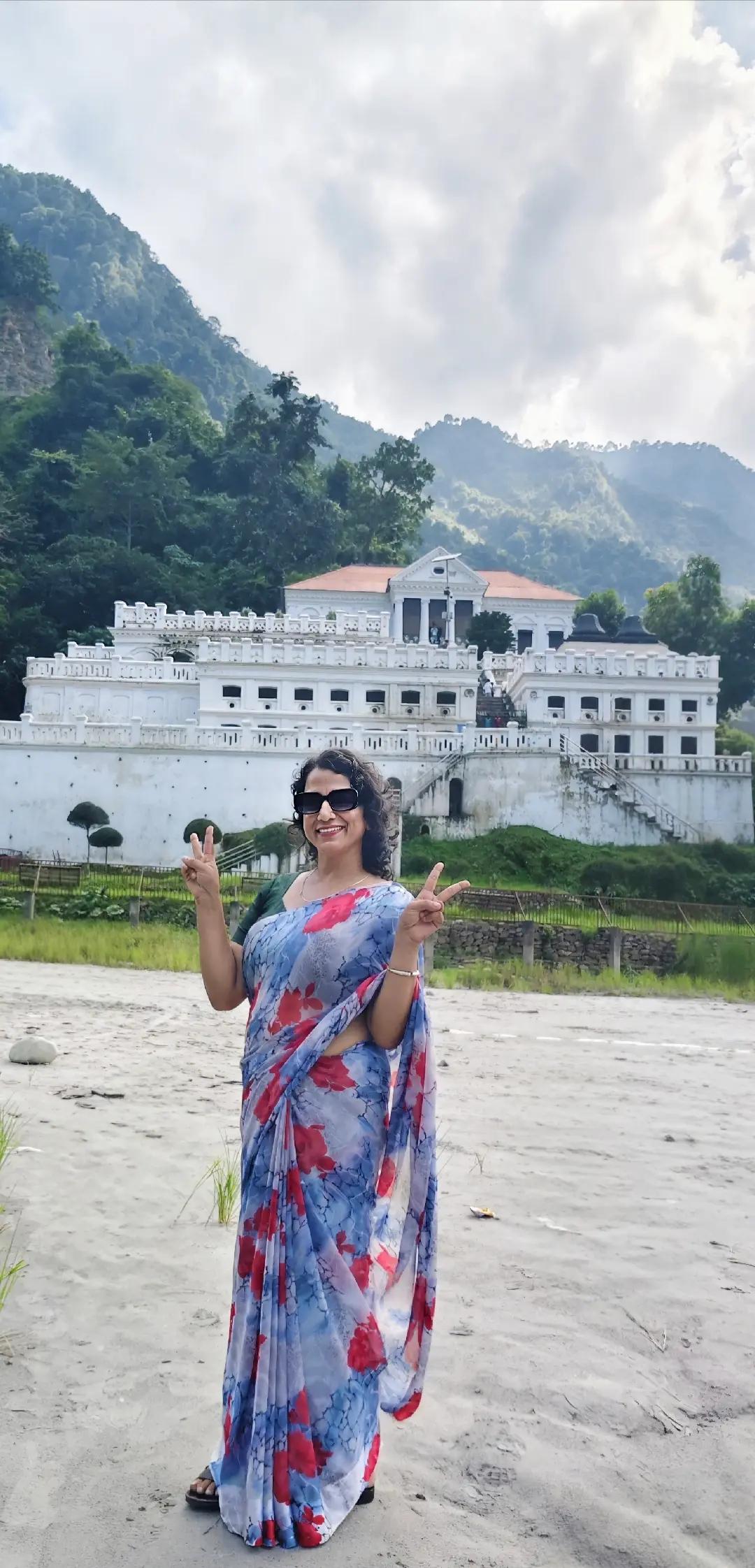 @Dr Manjali Yadav