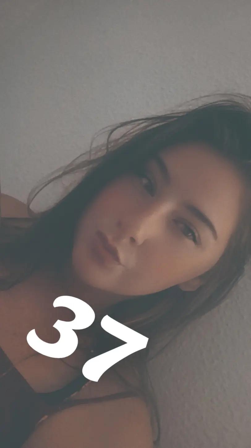@👑 Queen Liv Love 👑