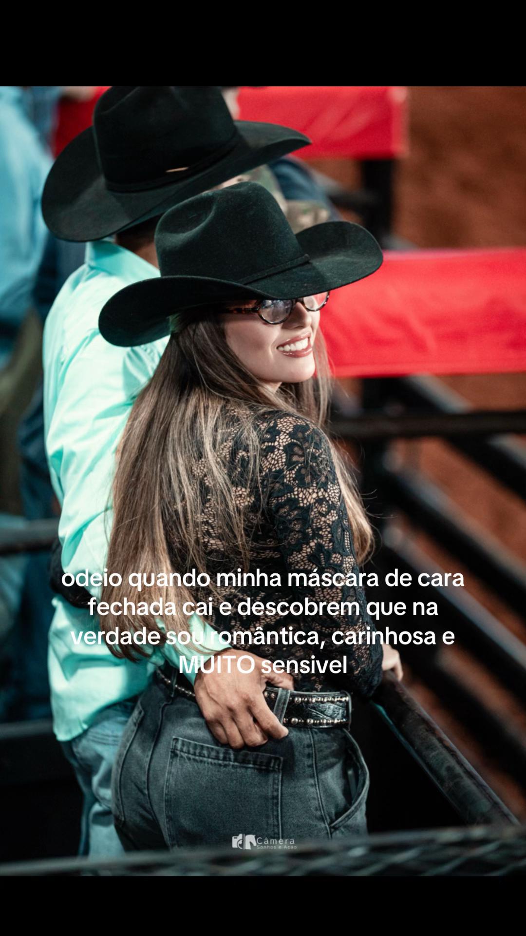 @Lavínia Lopes