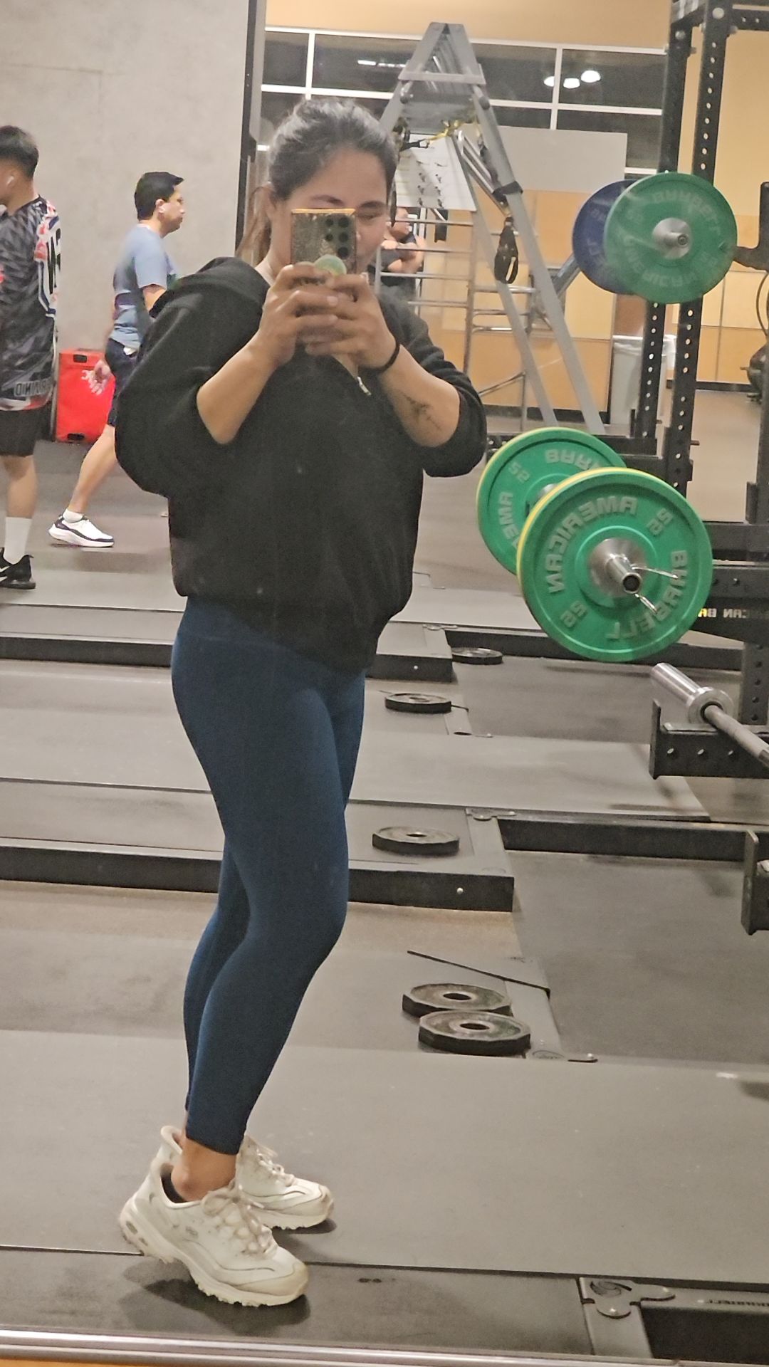 @nicole14