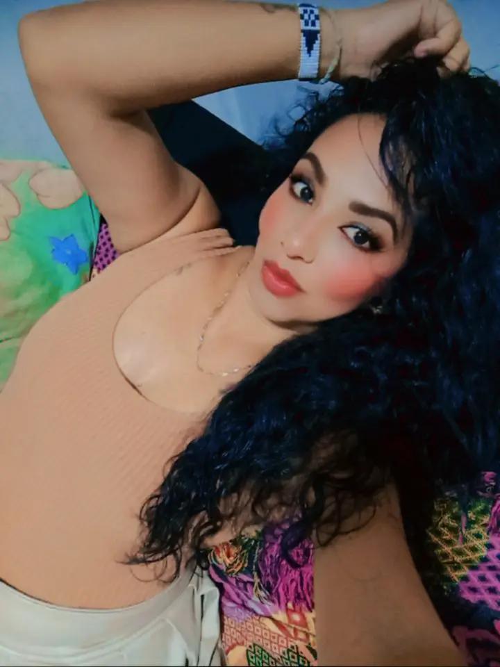 @✨ Astrid Jov@nna Palom@r 🎶😎