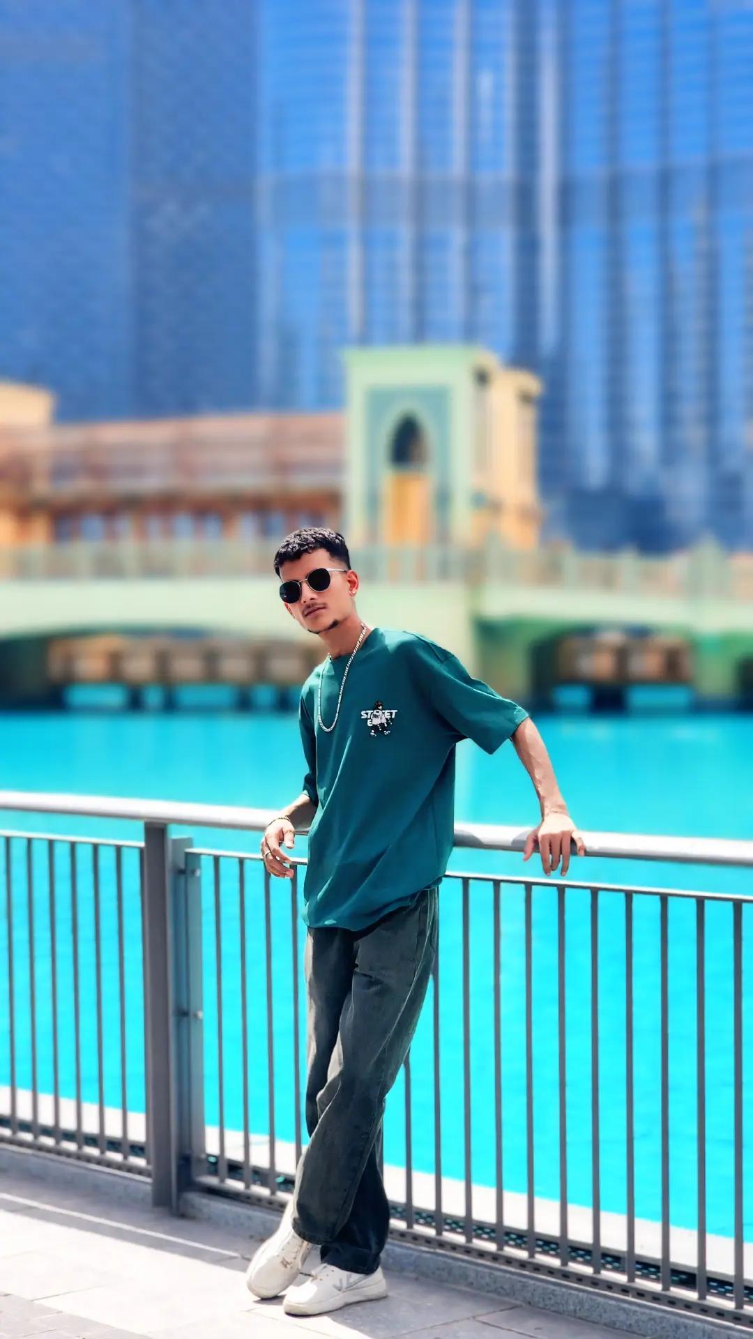 @mr.KinG🇦🇪🔥🚩👑