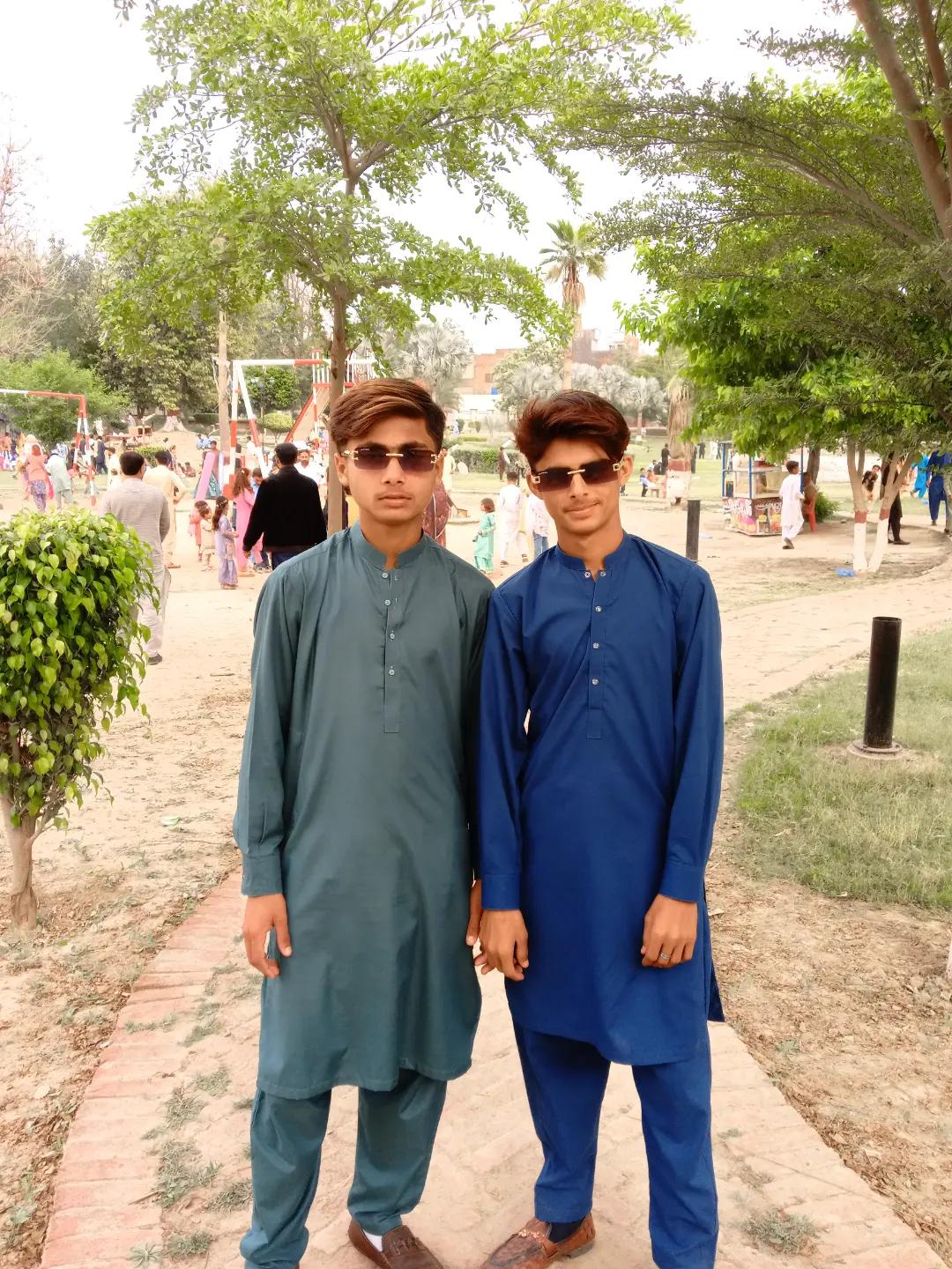 @ustad log