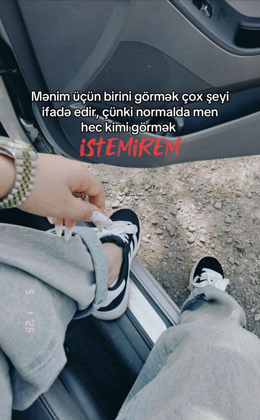 @๐ธ๐๐ข๐๐ก ๐๐๐๐ข๐ธ