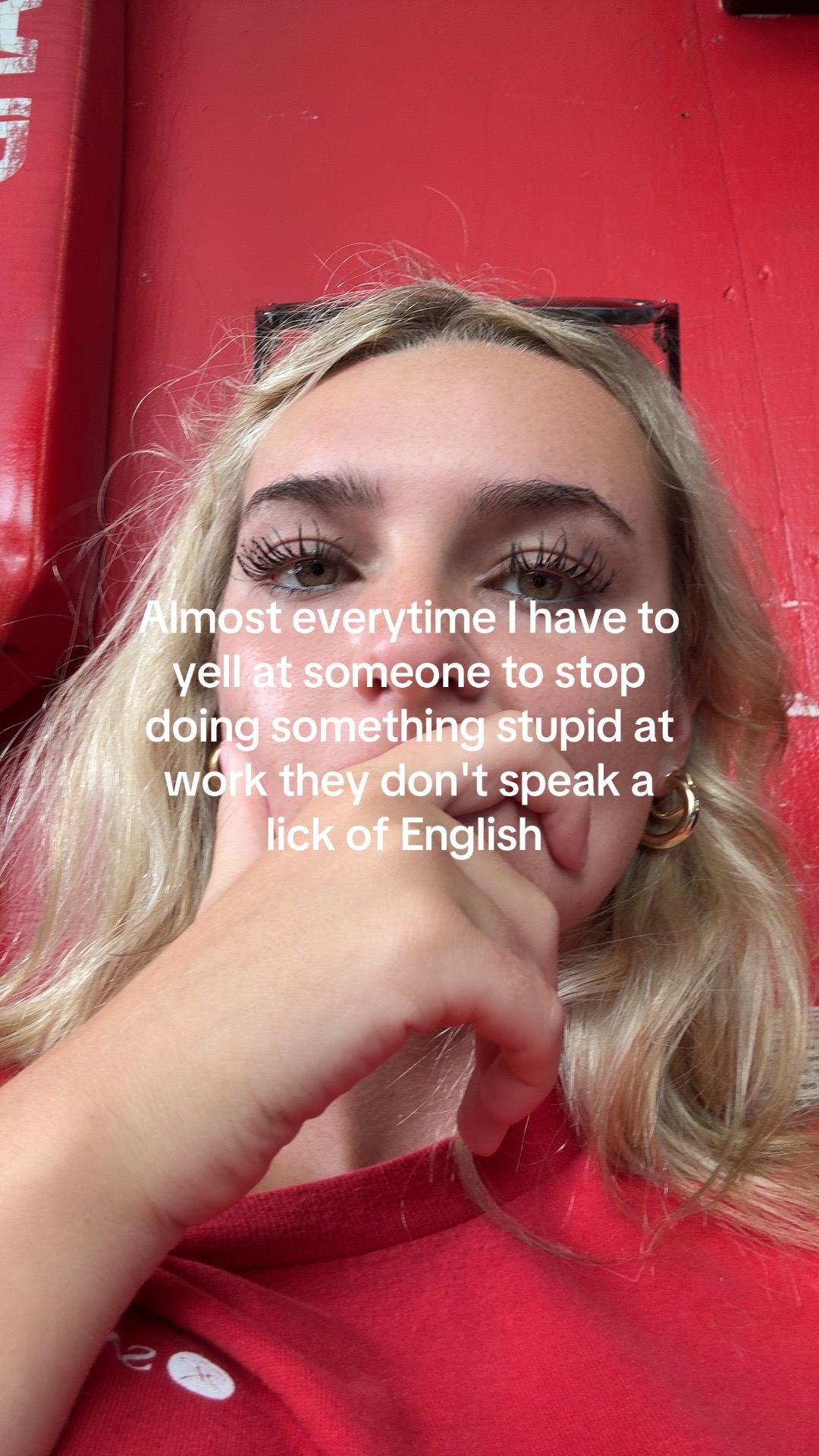 @⃟