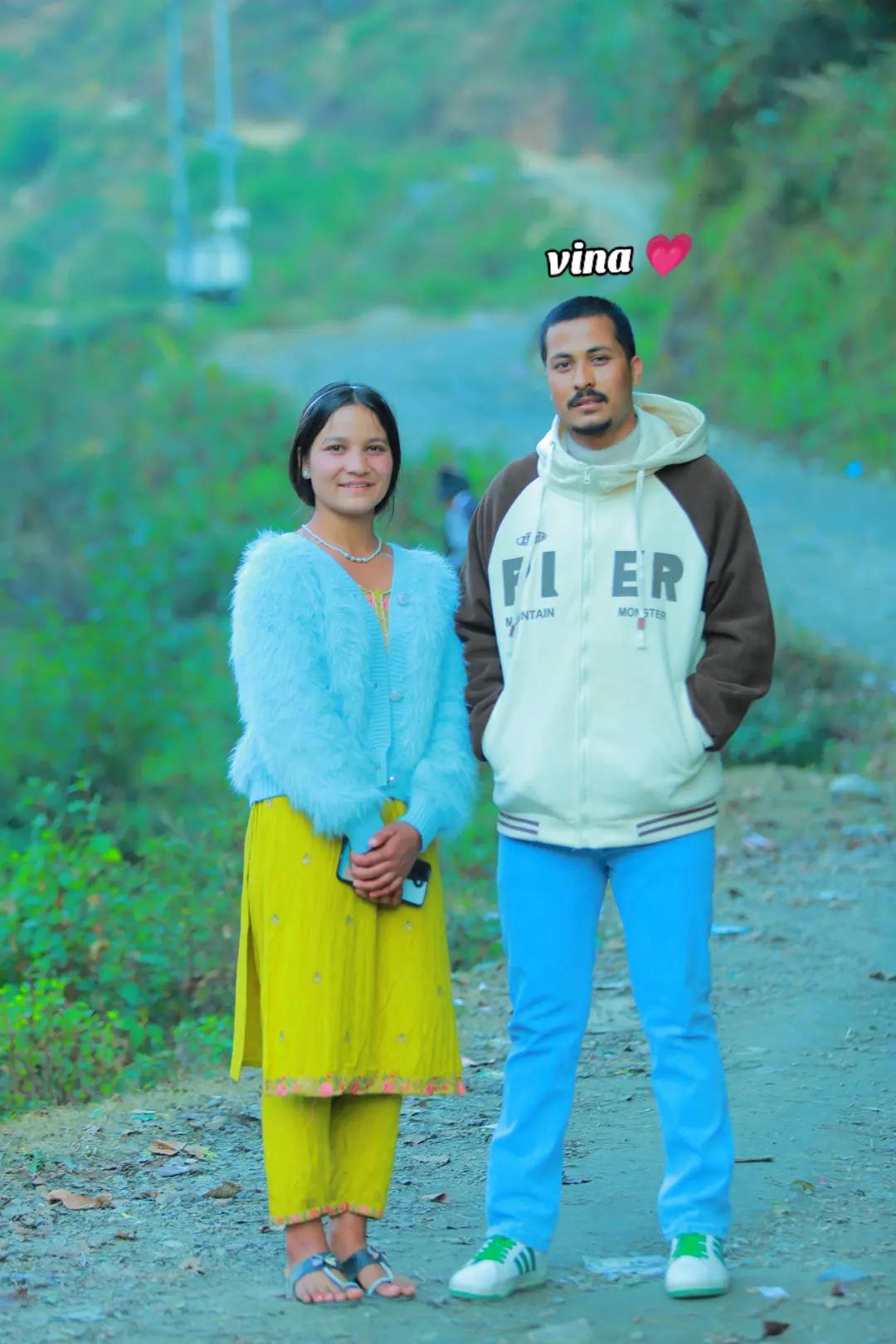@Ritika🫂💐