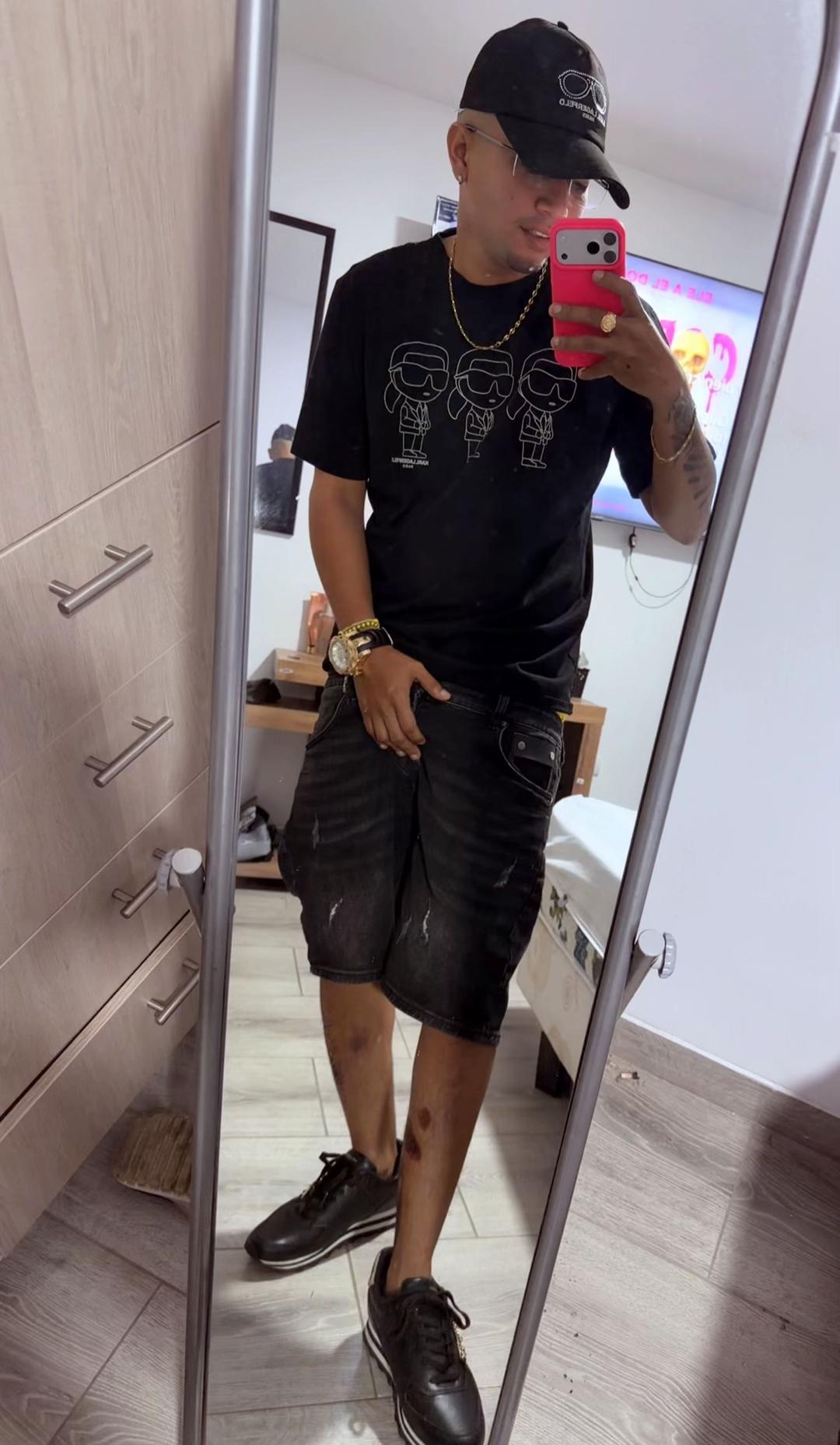 @La R 😈 A. S&aacute;nchez 🥷🏼