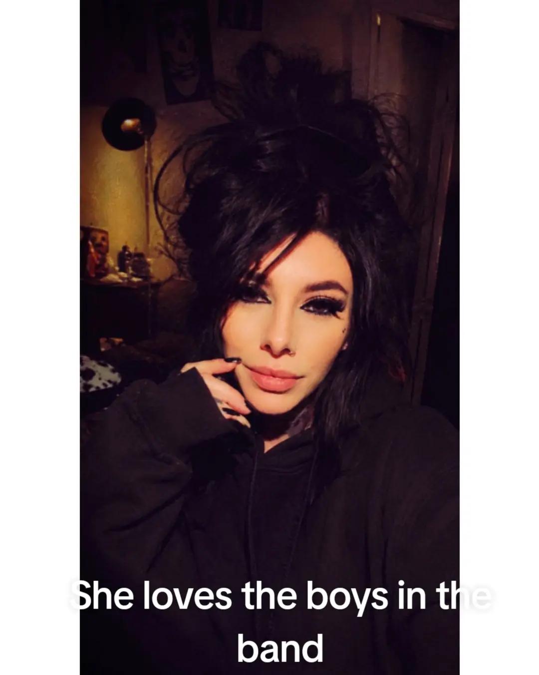 @SlasherQueen13 👑🔪