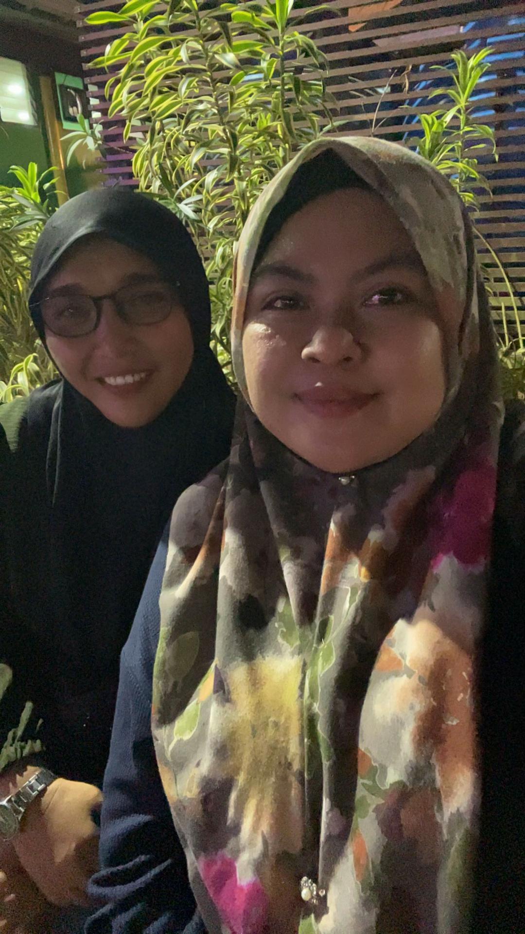 @noorazline