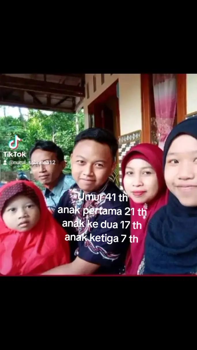 @FARISA🥰