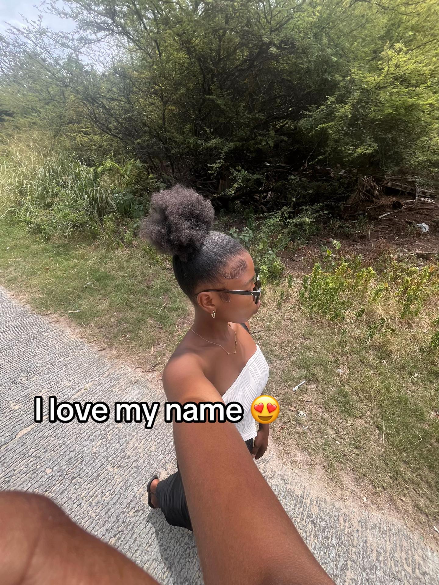 @Nana😻