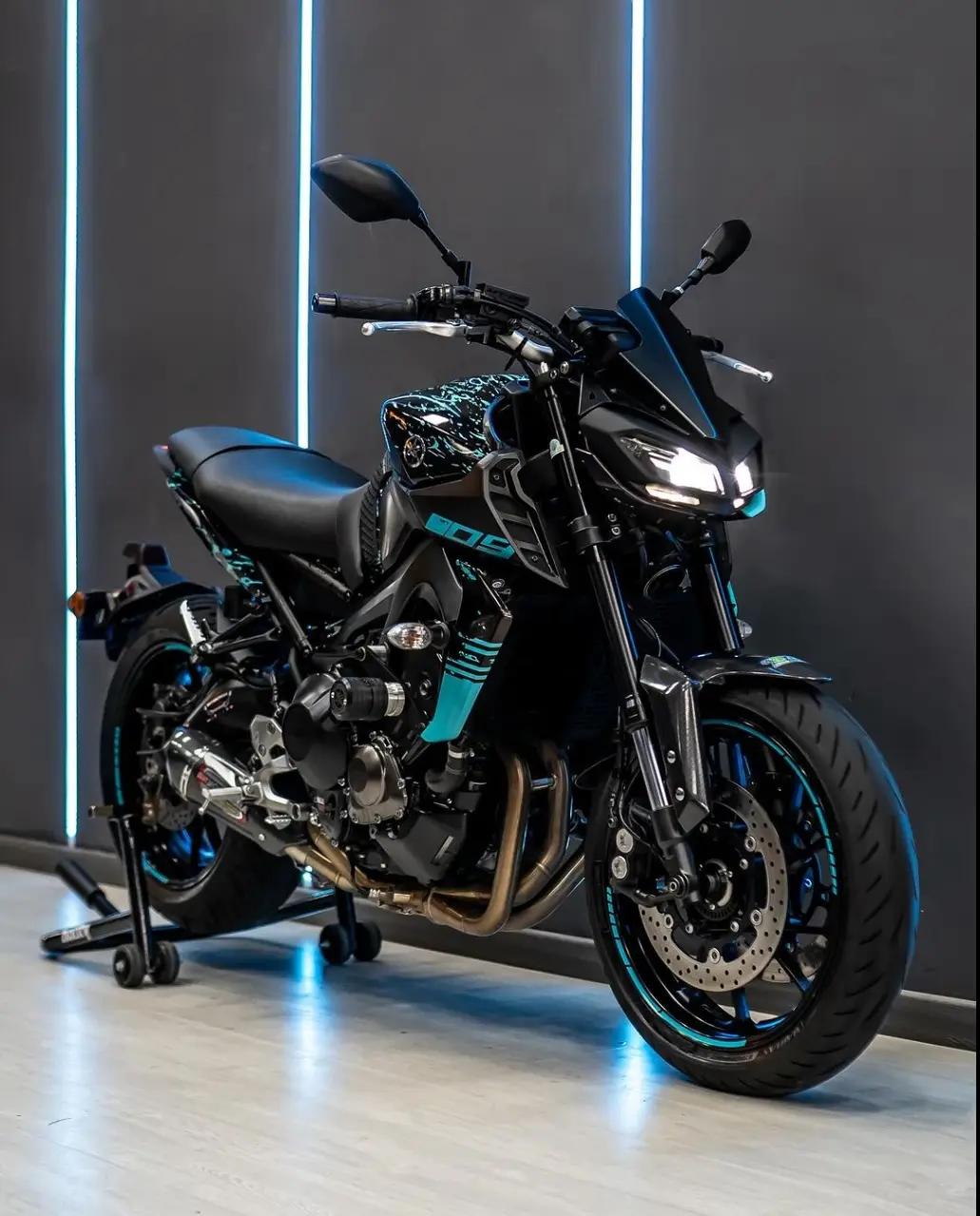 @KenRides🏍️