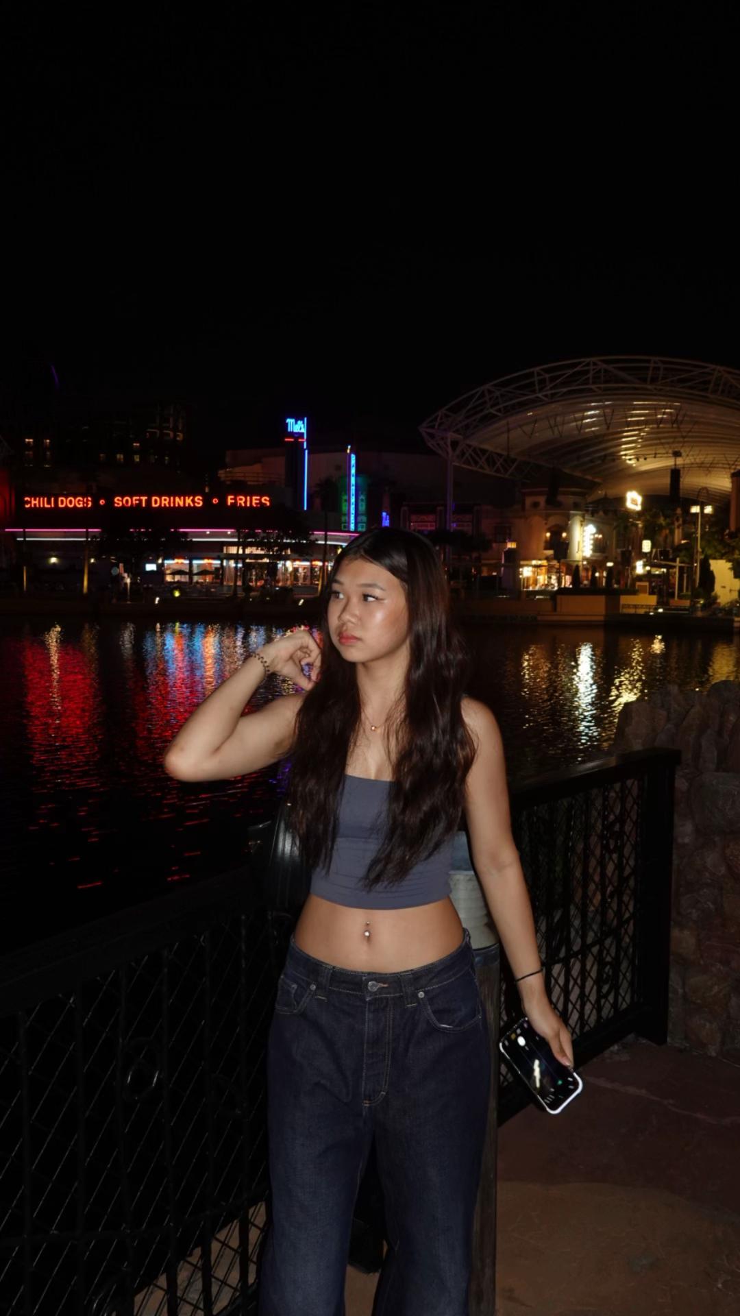 @kxq1z