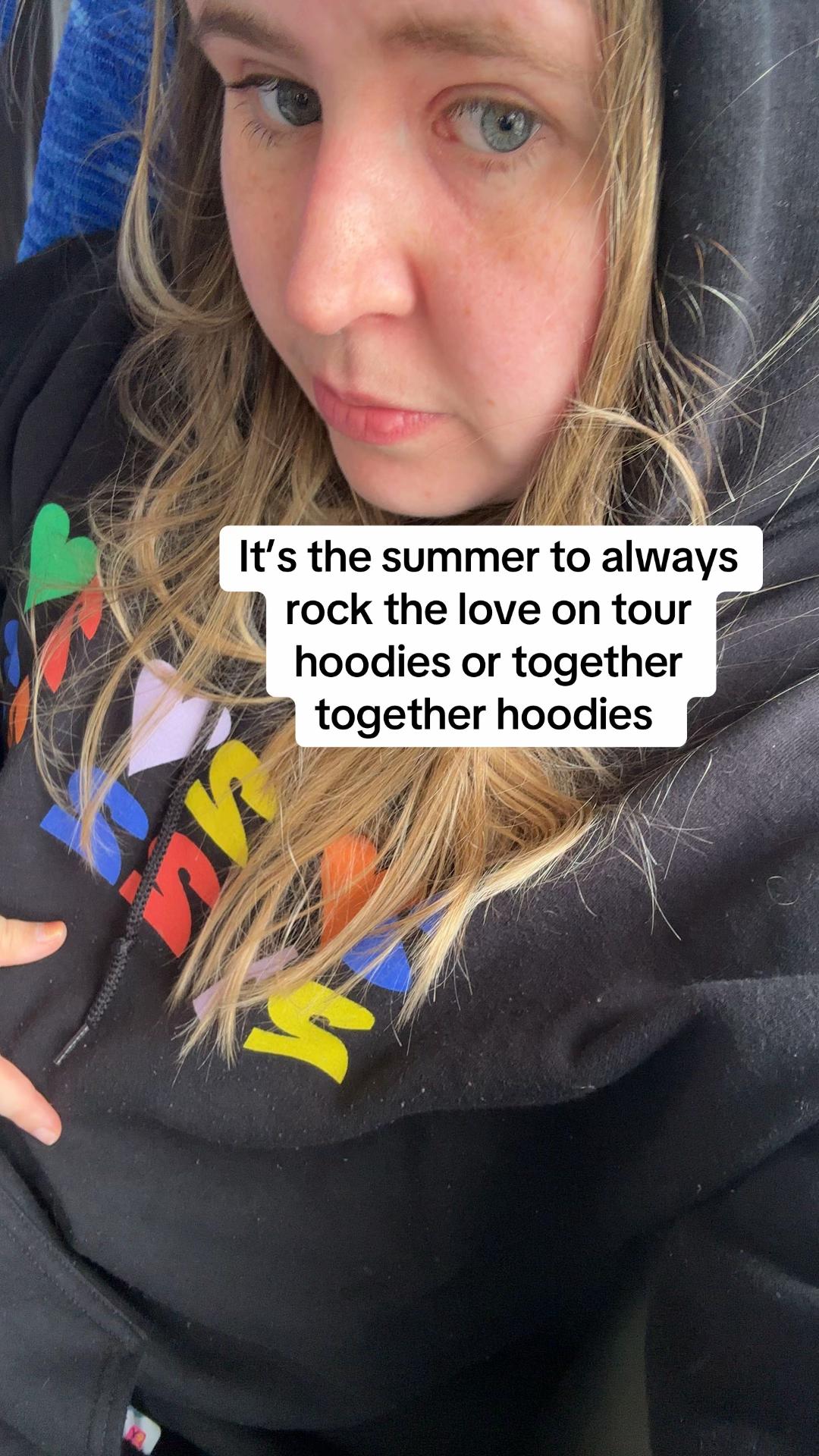 @Robyn🎫🫀