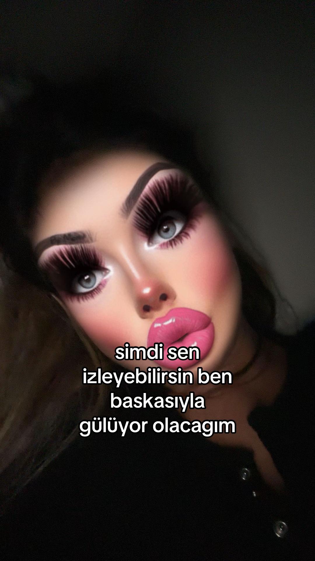 @deccalice😜😜