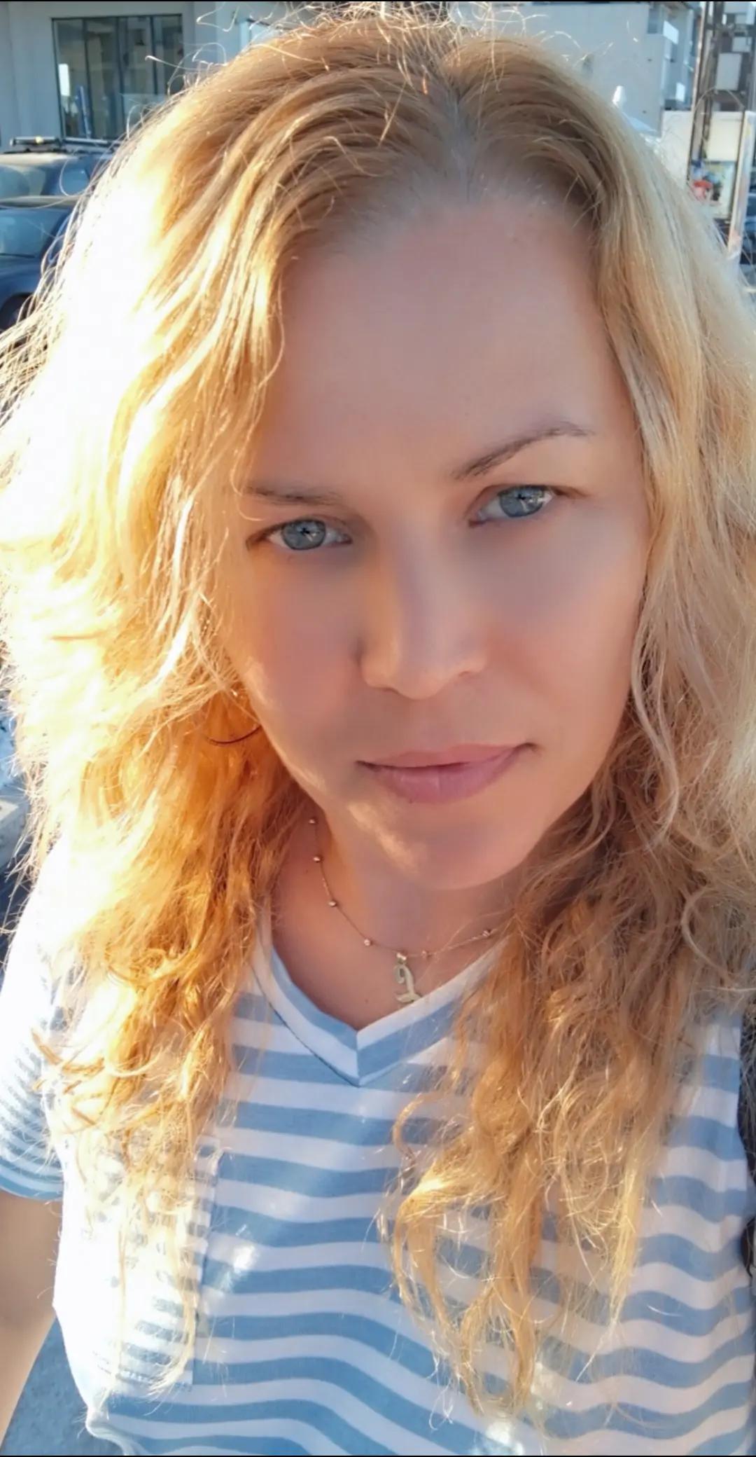 @Lucreția.O