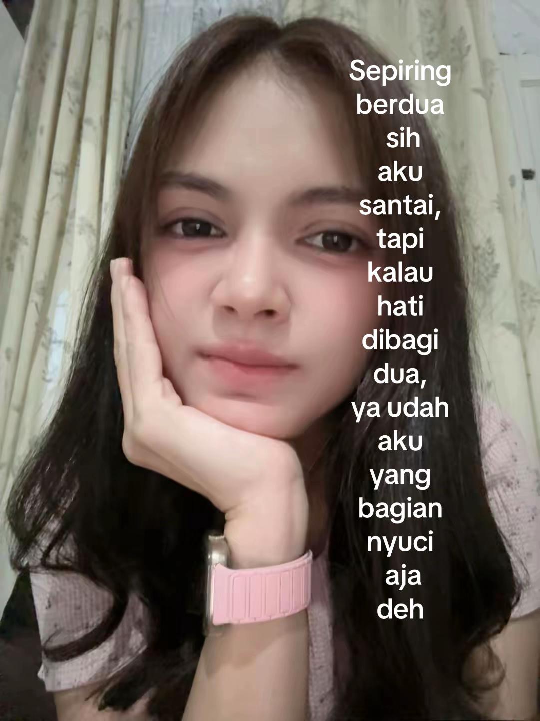 @anyalau12