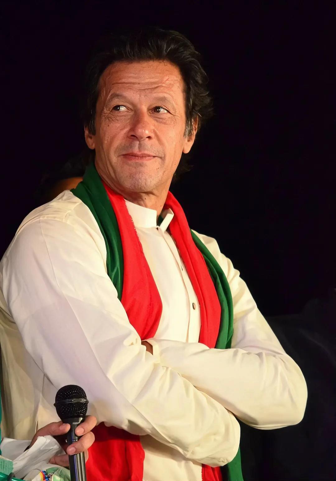 @🚩ذیشان کہتے ہین
