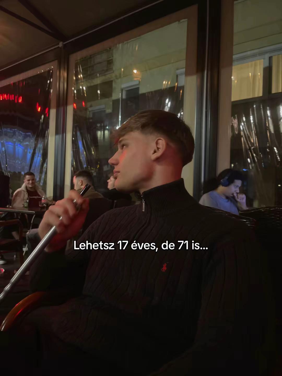 @Moln&aacute;r Andr&aacute;s