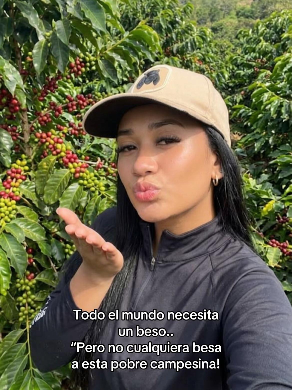 @Danielaotero