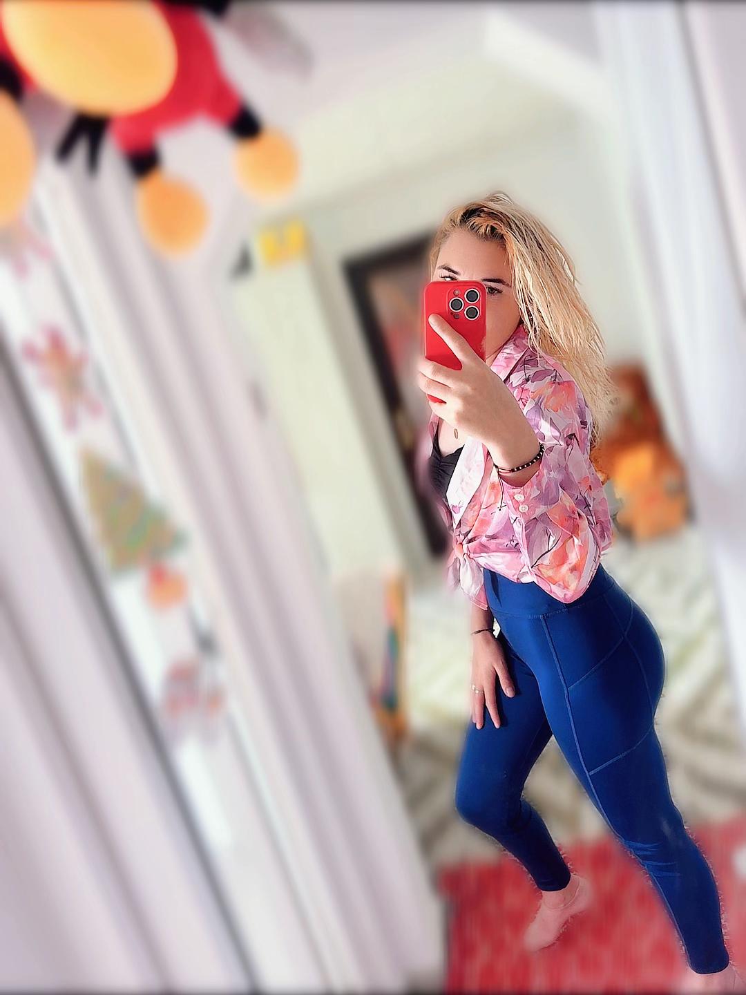 @🩷Ancuța 🎀Flaviu 🩵🦋🦋💕♌️🥰