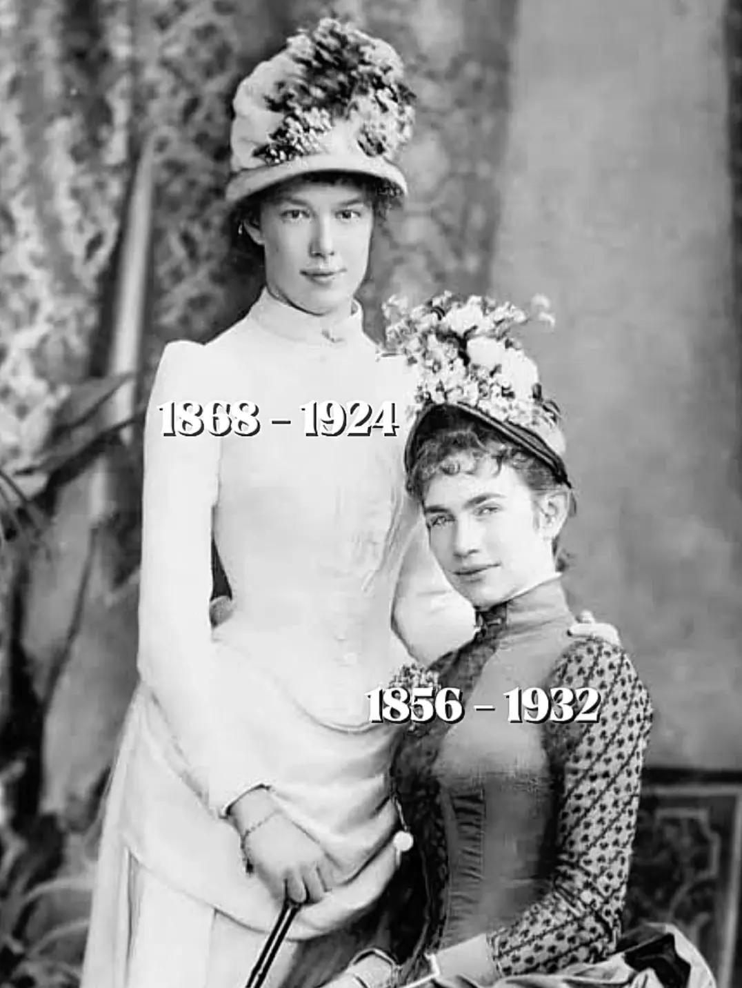 @Royalty_History