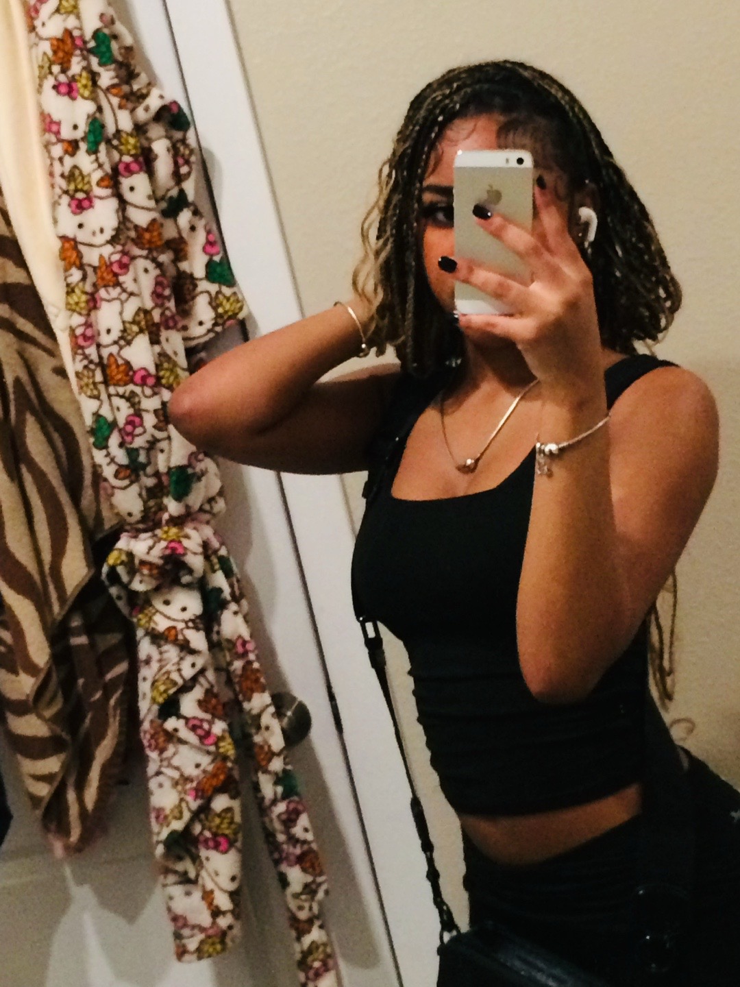 @niniiyanna