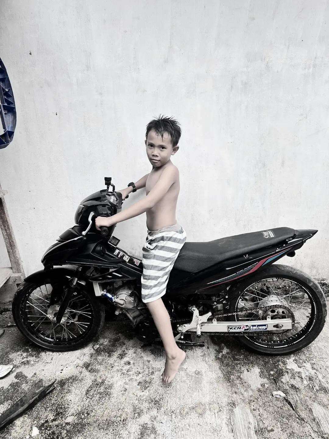 @andra stwn