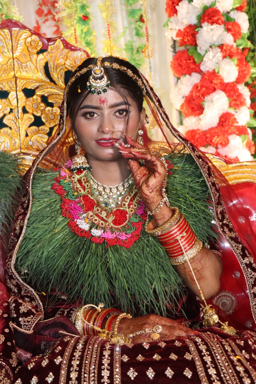 @Sarswati yadav💟