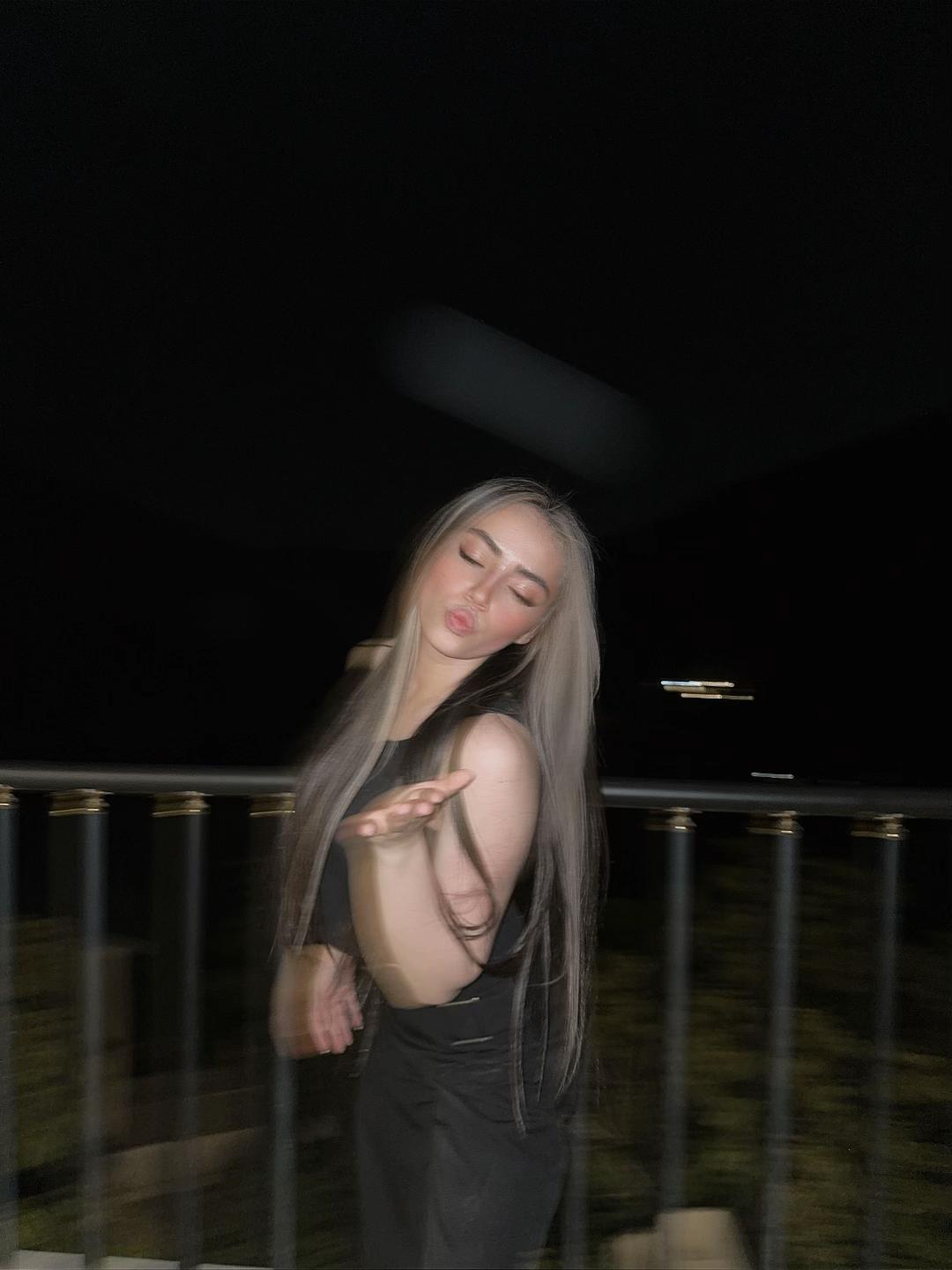 @Niayesh Khanian