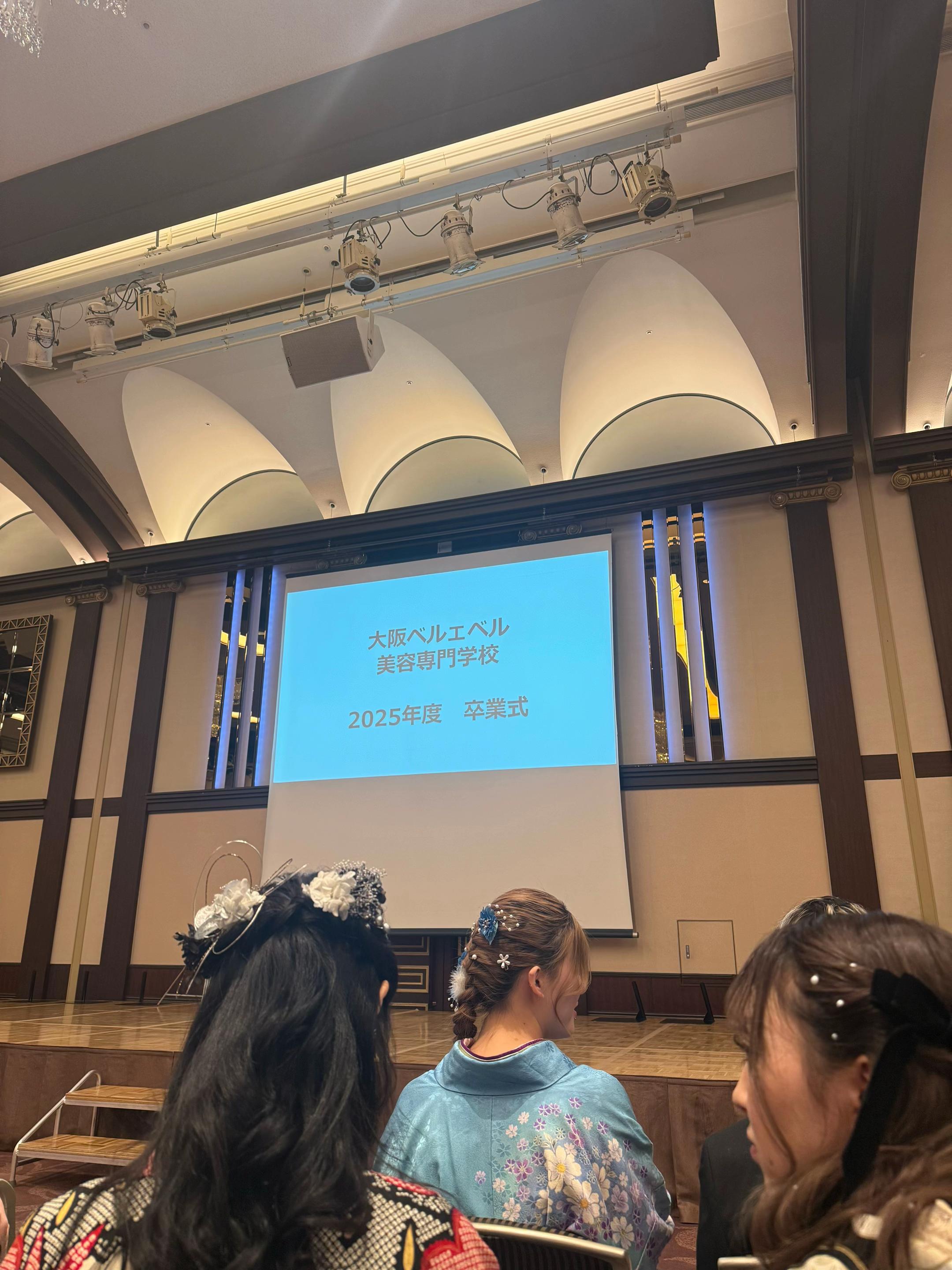 @りい