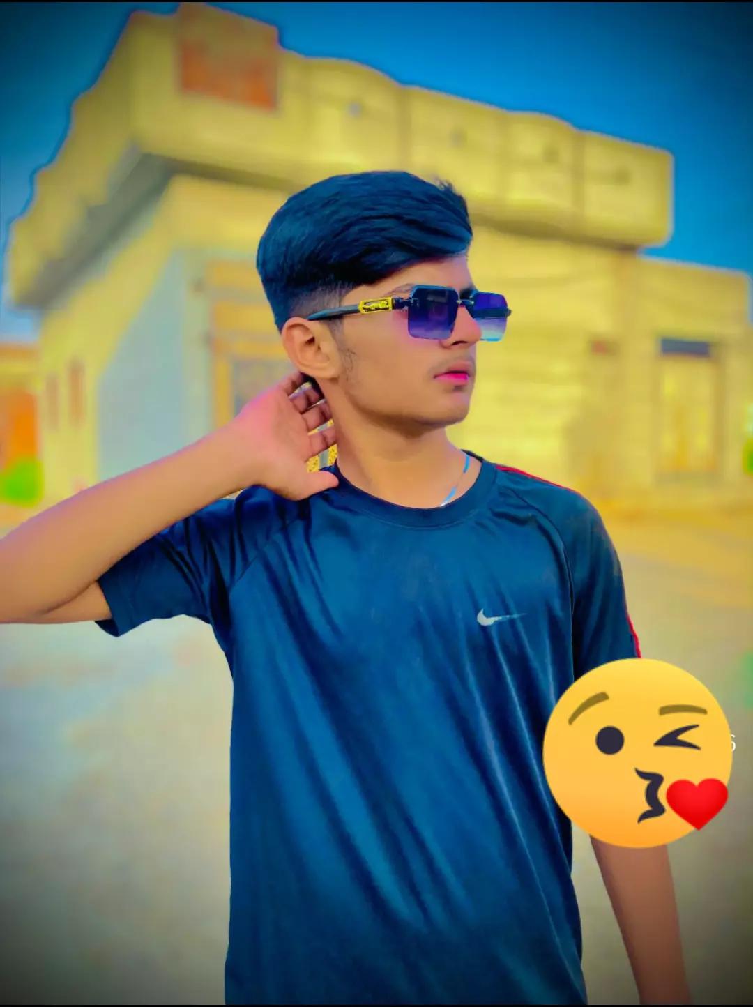 @Husnain🌸
