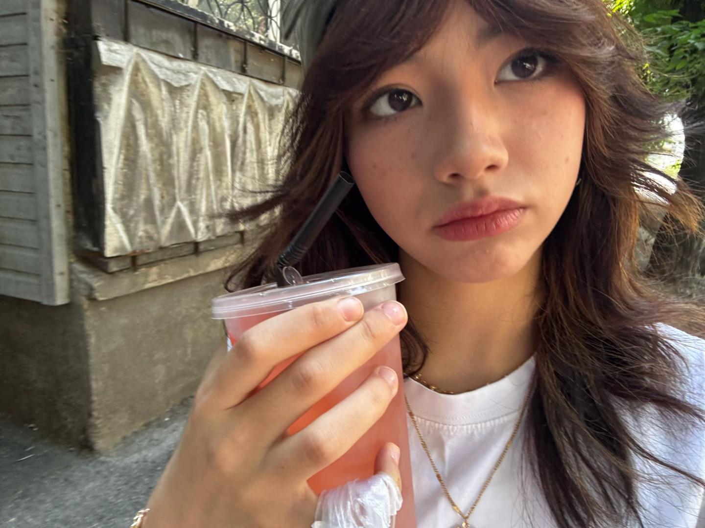 @Daniya🔅
