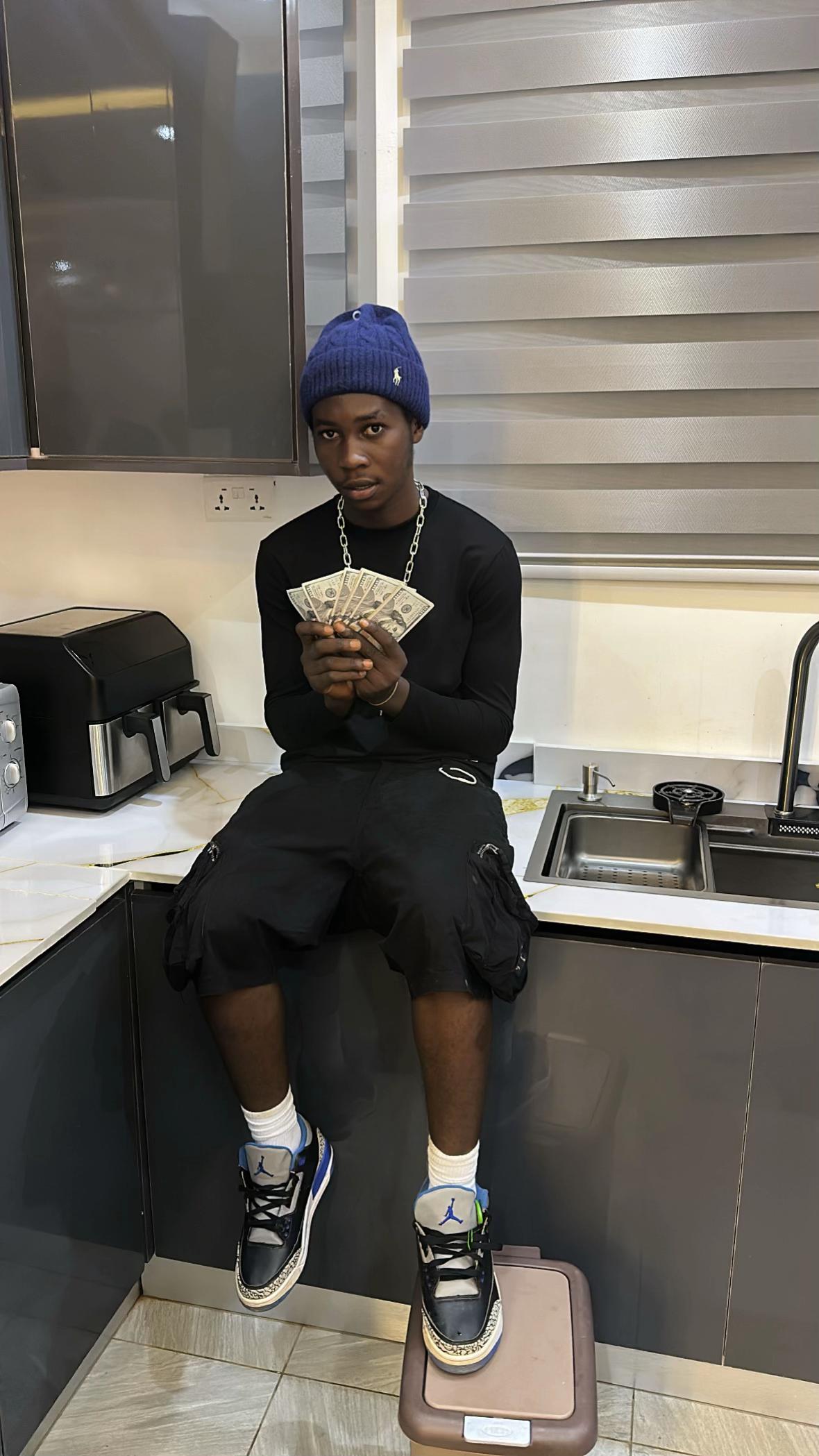 @Omar Gangster 🫨🫨🫨