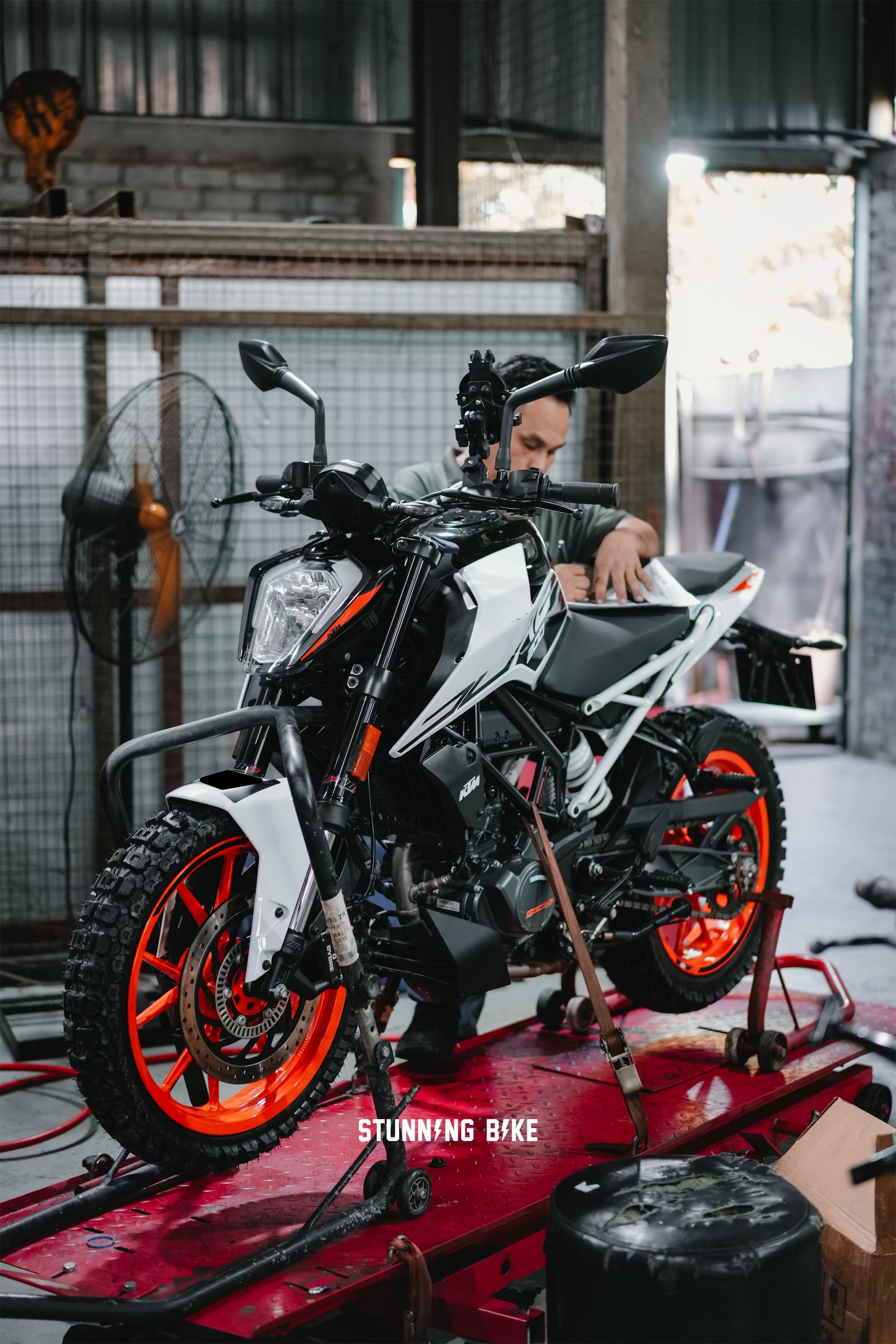 @Stunning Bike